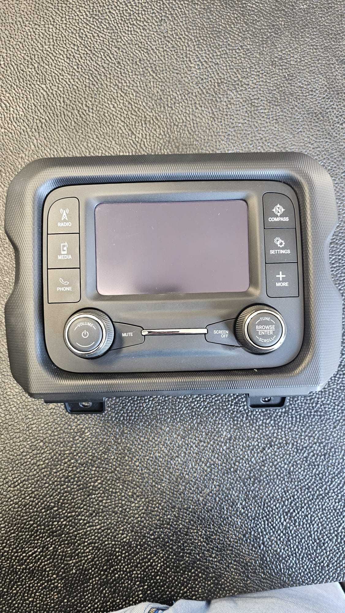 Jeep Wrangler JL RADIO 5" 2018 - 2022 5" OEM Bluetooth