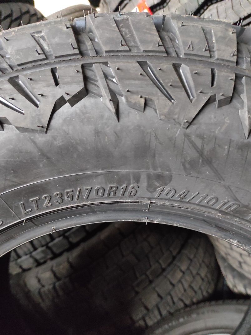 235/70R16 CST SAHARA AT 2 (Maxxis)