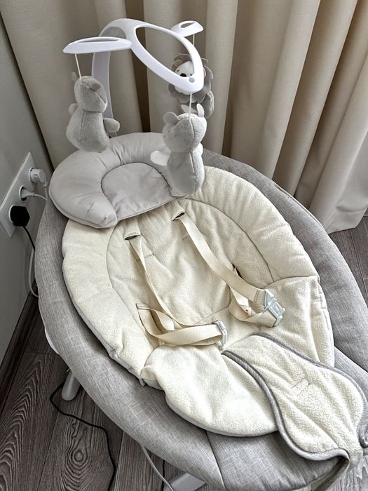 Заколисуючий центр Carrello Hobby