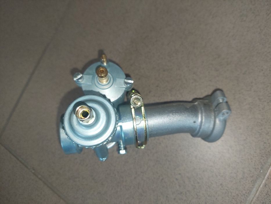 Nowy kpl gaznik silnika wsk125 +kruciec, kolektor lelek bąk kos Gil b3