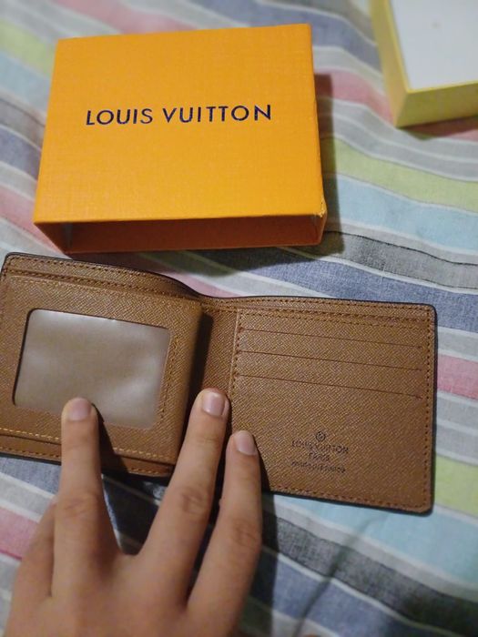 Louis Vuitton Carteira