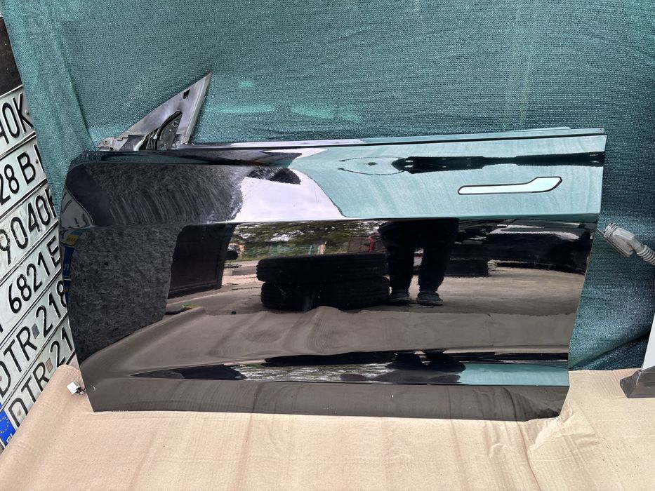 Дверь/Дверка передня ліва Tesla Model 3