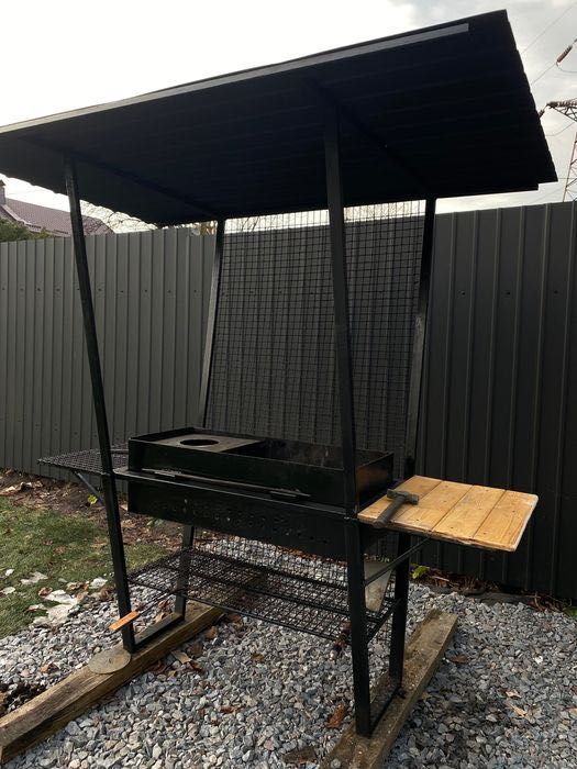 Подобова оренда будинку з чаном у Львові вул. Медової Печери