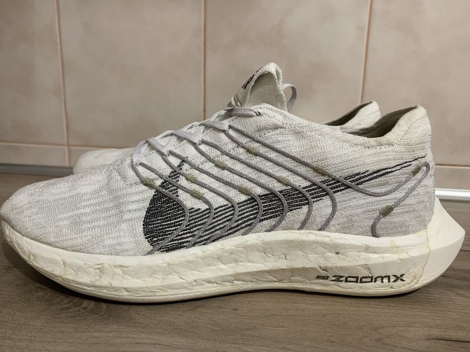 Бігові кросівки Nike Pegasus Turbo Next 45,5р.