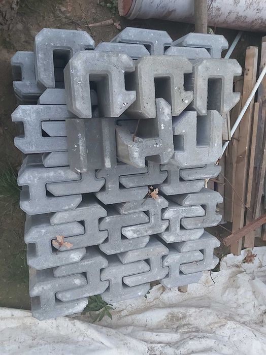 Łączniki betonowe H do ogrodzenia panelowego