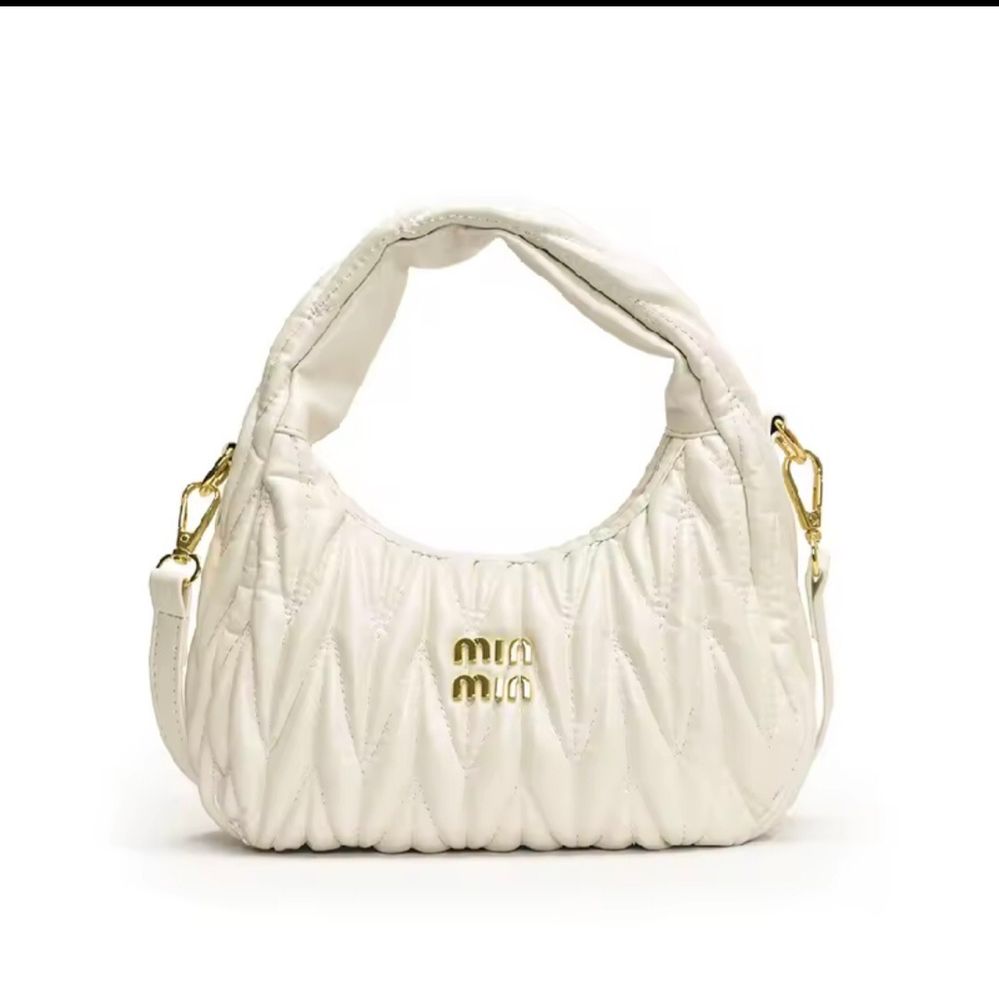 Сумка багет miu miu