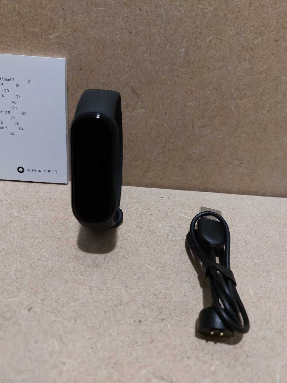 Smartband Amazfit Band 5 czarny