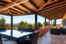Casa / Villa T4 em Santa Bárbara de Nexe de 484,00 m2