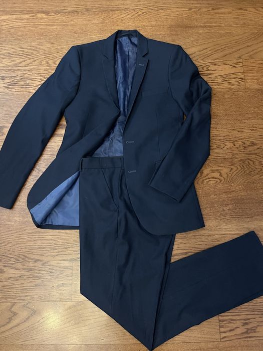 Garnitur męski wełniany granatowy