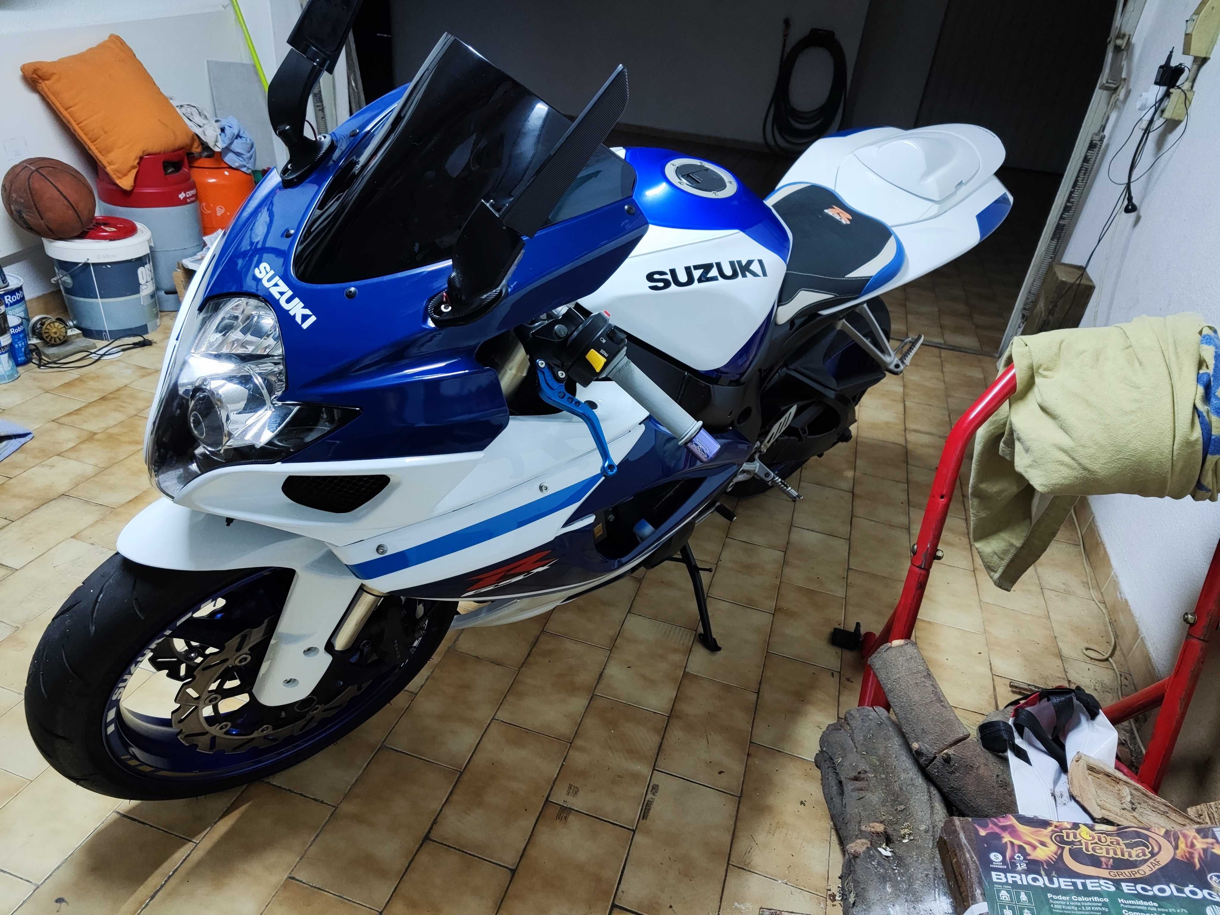 Vendo a minha querida GSXR