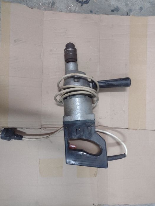 Stara wiertarka celma