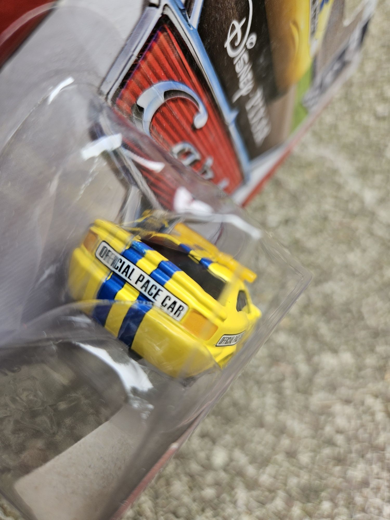 Charlie Checker Mattel Cars Auta Disney Pixar nowe metalowe
Firma Matt