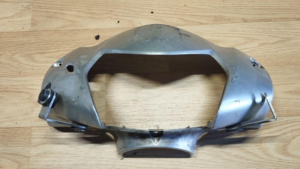 Przednia owiewka honda lead 125 07r