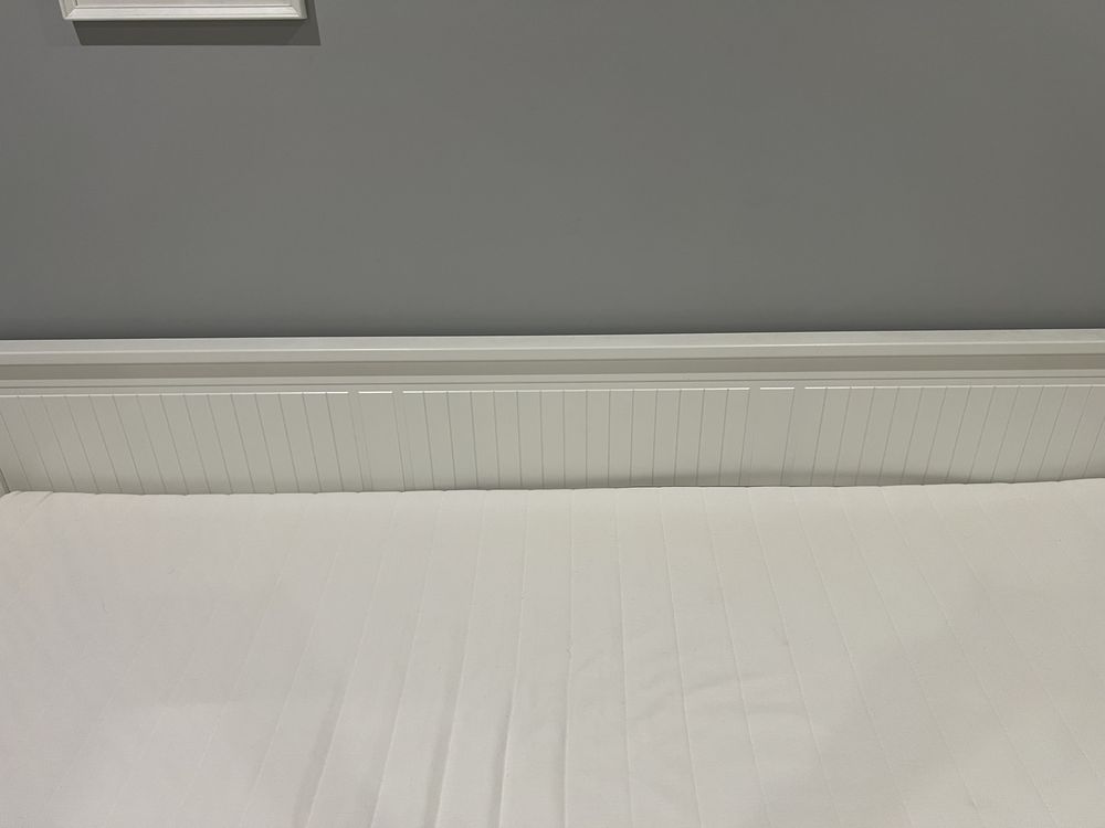 Cama branca 80x200