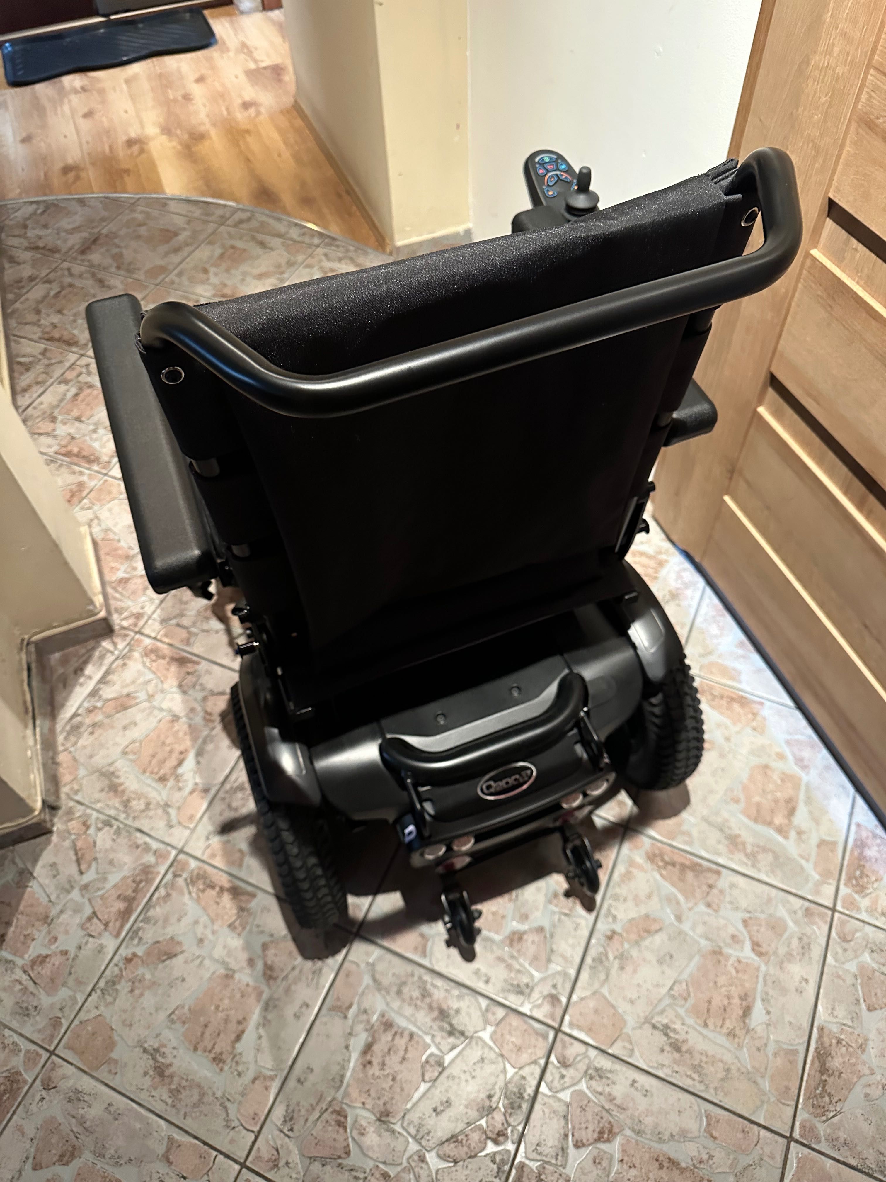 NOWY Elektryczny wózek inwalidzki QUICKIE Q200R