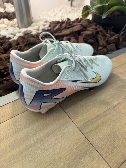 Chuteiras Nike 43