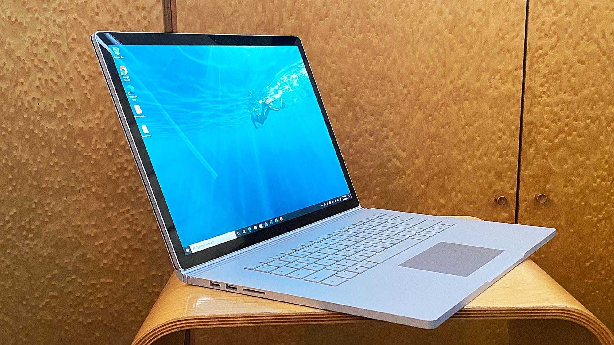 Microsoft Surface Book 3 15″ i7 32 GB RAM 512 GB SSD GTX 1660 Ti