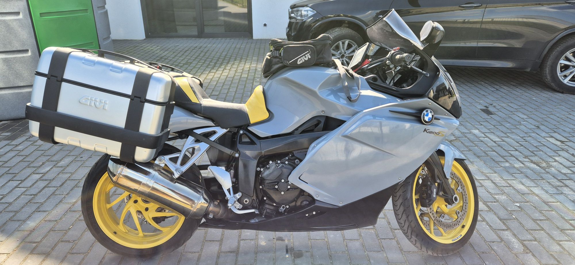 Bmw k1200s stan bardzo dobry. Po serwisie.Givi