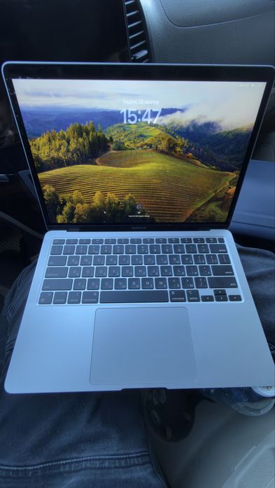 Apple Macbook Air