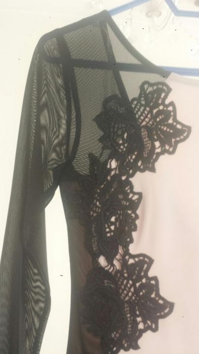 Sukienka koktajlowa Lipsy