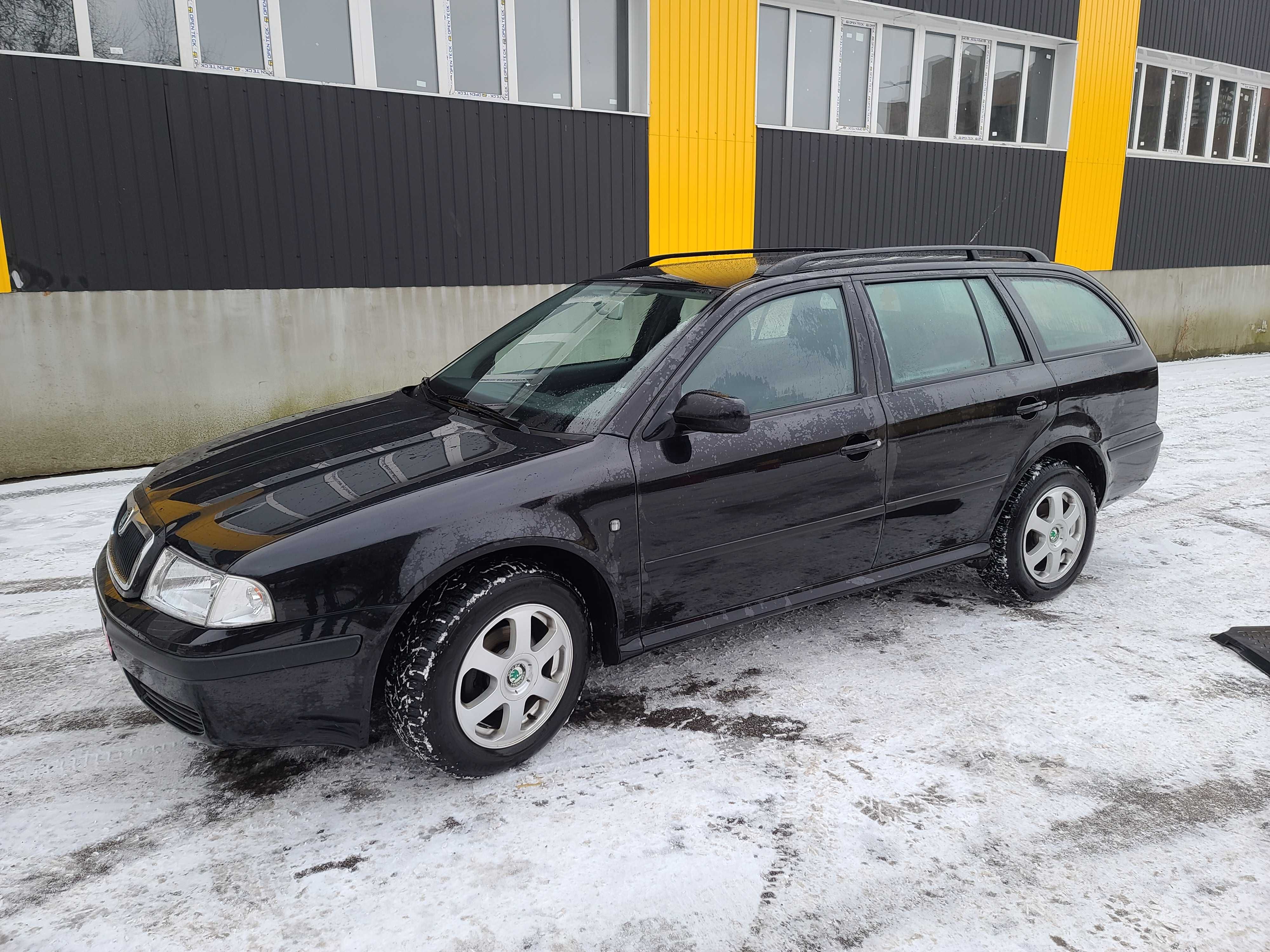 Skoda octavia tour 2009р. 1.6 mpi