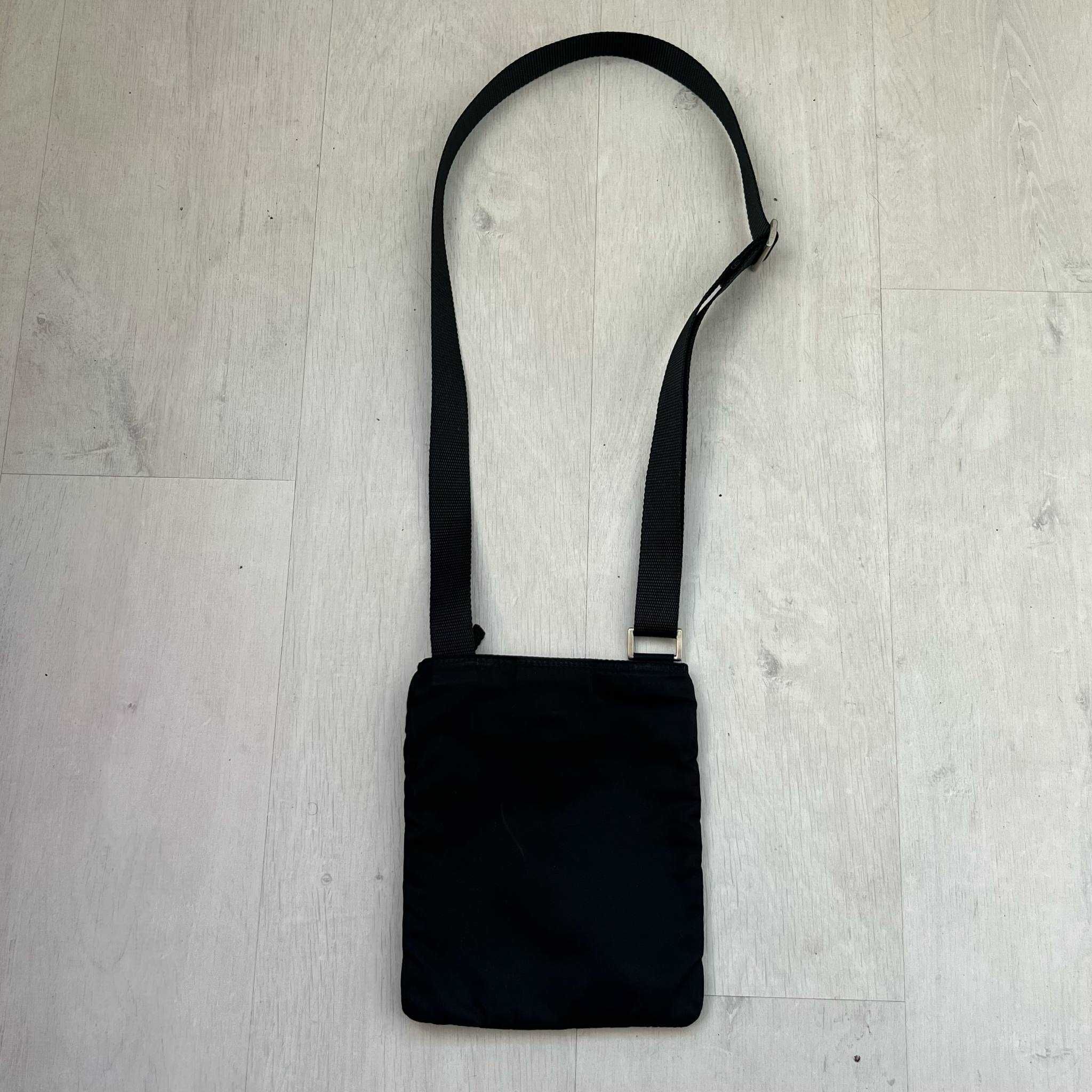 Prada Nylon Shoulder Bag Torba Na Ramie Czarna Męska