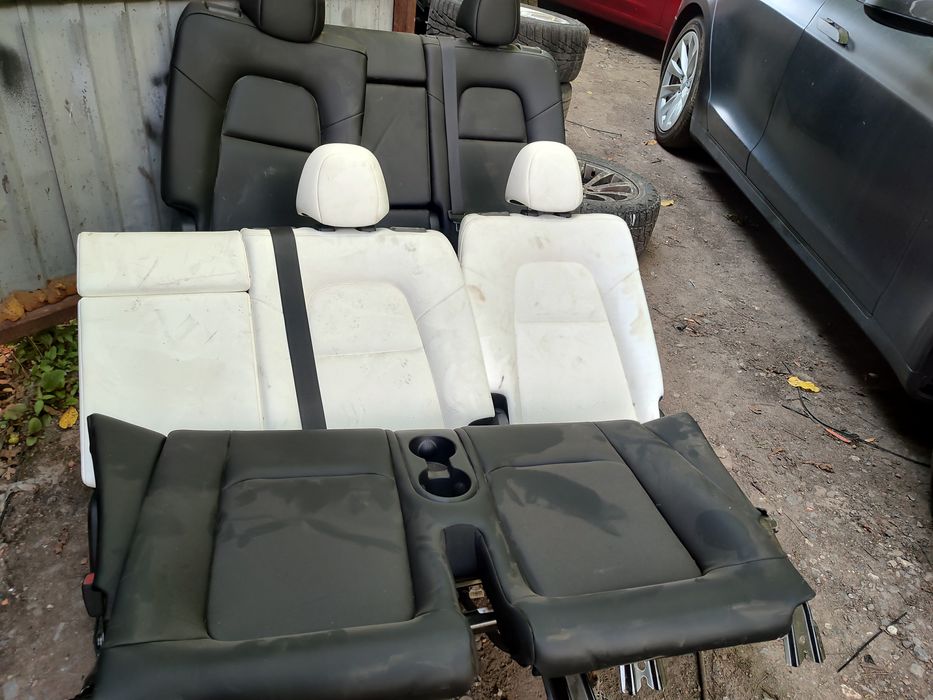 Задній диван tesla model 3 Y  другий ряд третій 7 місць білий чорний