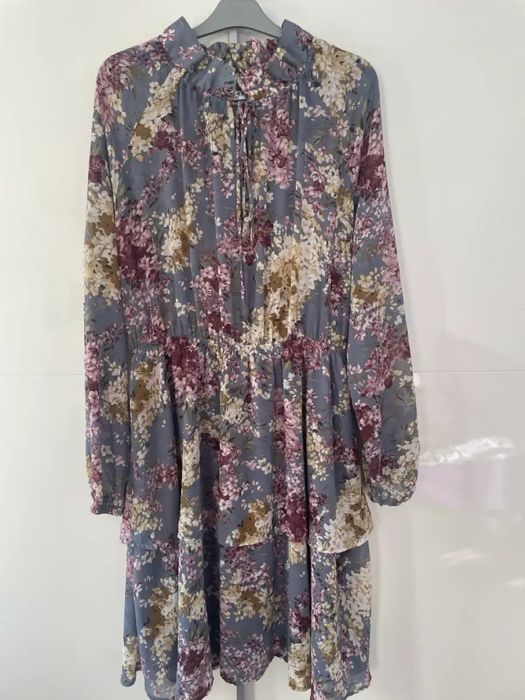 NA-KD S-M elegancka NOWA niebieska sukienka midi w kwiaty