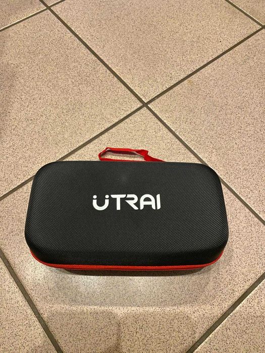 Urządzenie rozruchowe do auta UTRAI akumulator 2000A booster powerbank