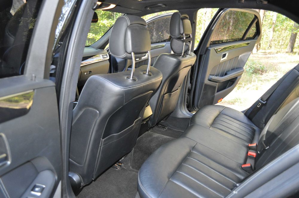 Mercedes-Benz E-Class W212 E220