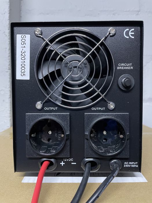 Источник бесперебойного питания Avansa UPS 300w-500VA