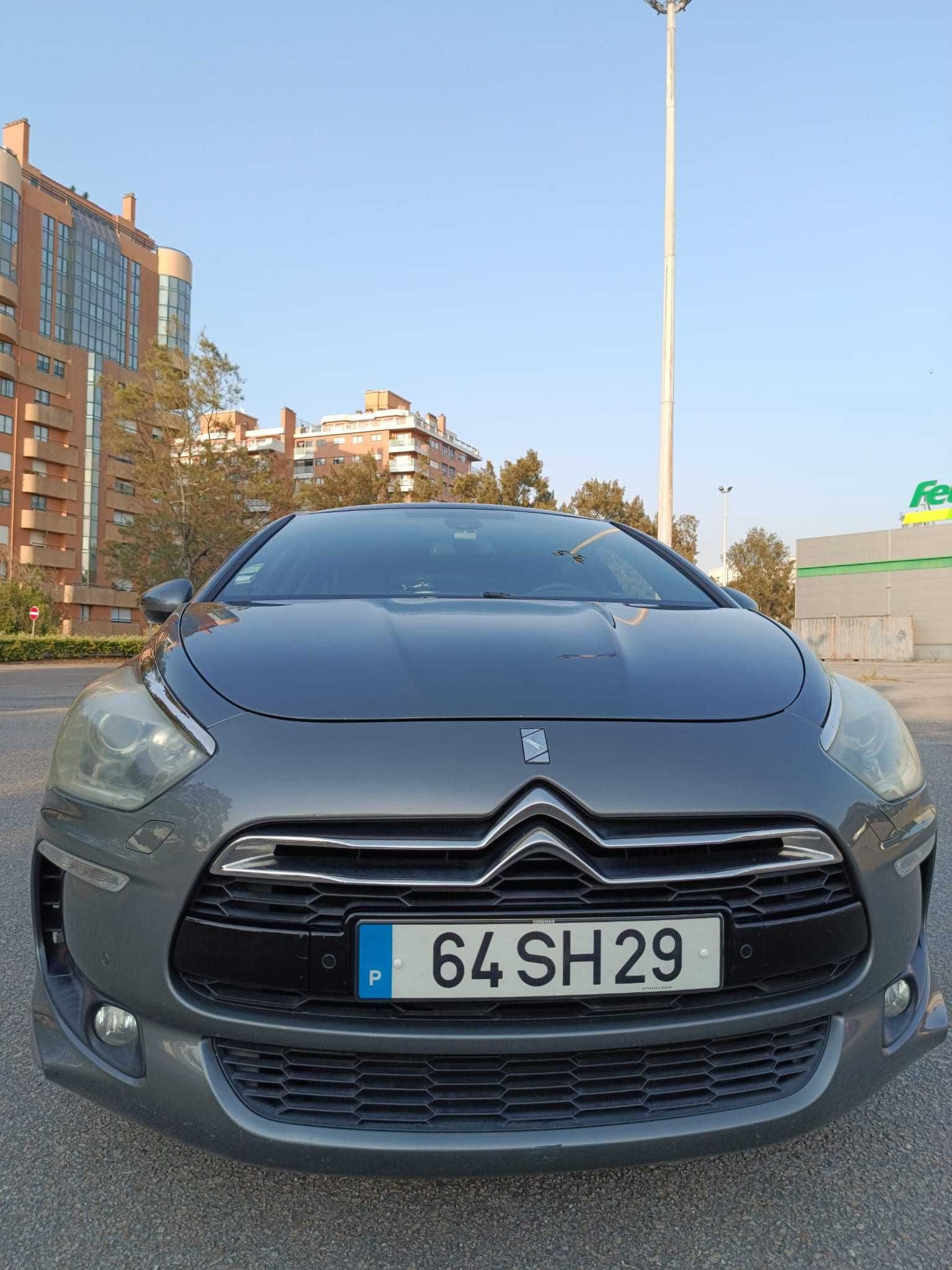 Luxuoso, bom, económico e barato 200cv