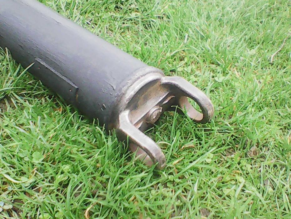 Продам сільгосптехніку,- косарку роторну М-412 запча-ни