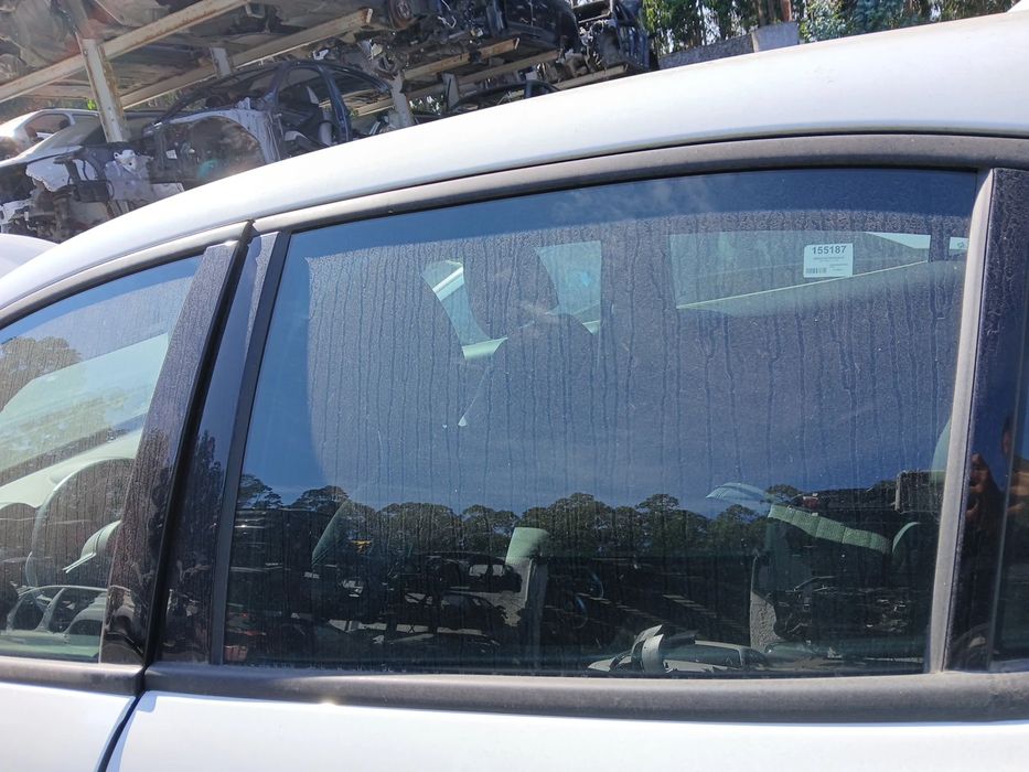 Vidro porta trás esquerdo ALFA ROMEO Stelvio (949_)