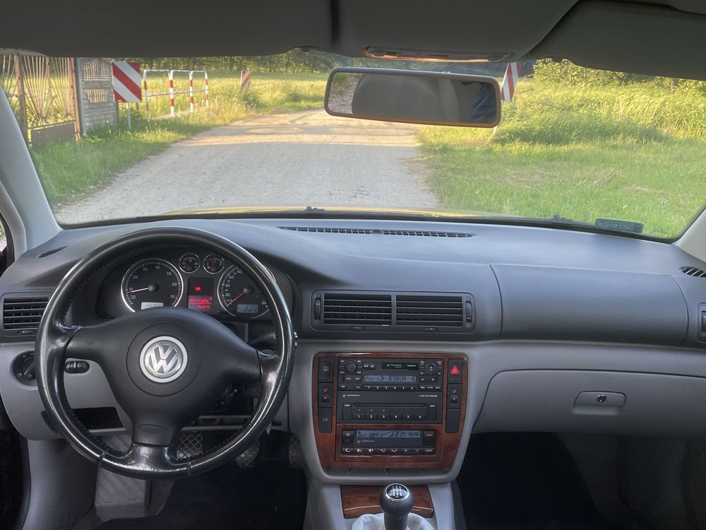 Volkswagen Passat B5 Sedan