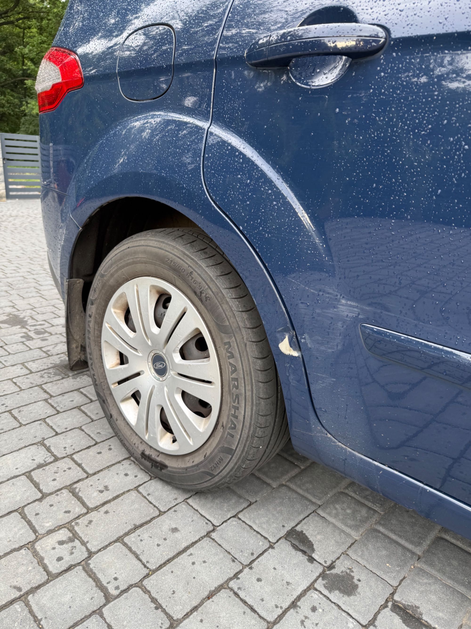 Ford s-max 2010r.