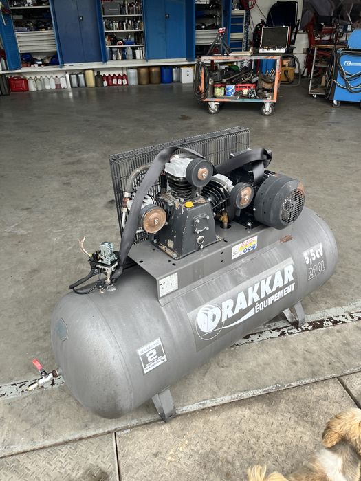 Dakkar kompresor 270l