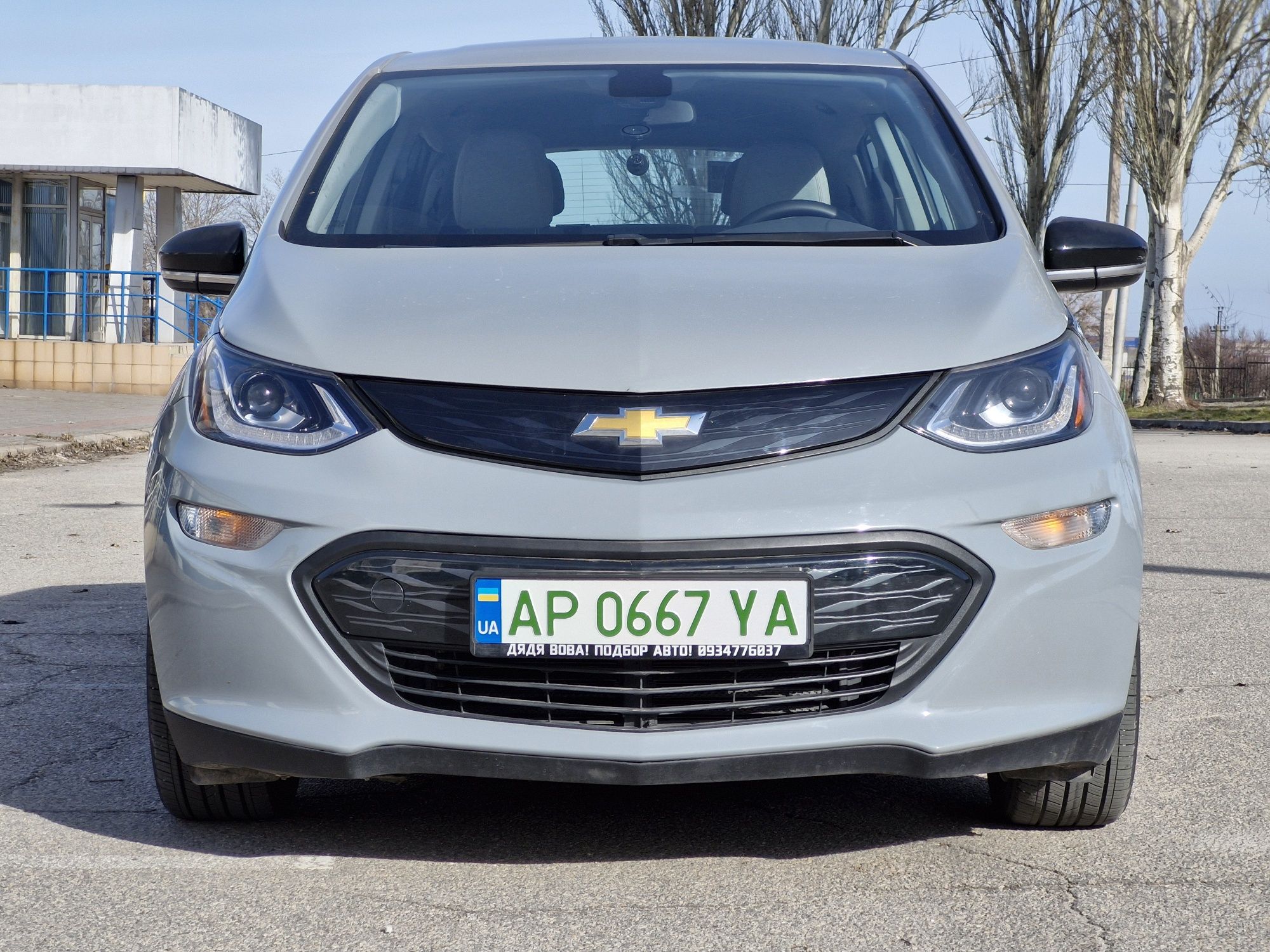 ПРОДАМ Шевроле Болт lt ev 2019