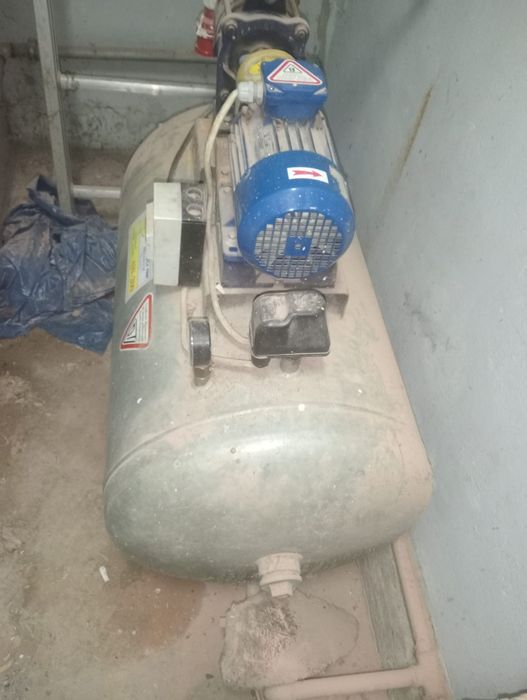 Hydrofor kompletny w świetnym stanie