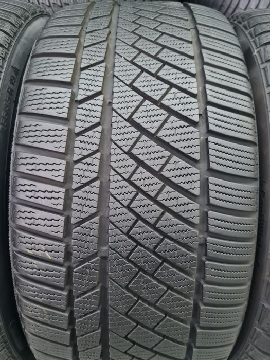 255/35R19 Continental ContiWinterContact TS830P*