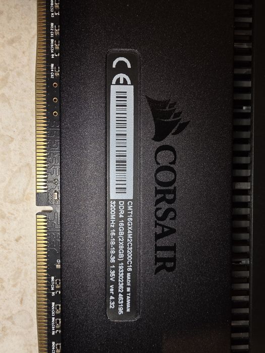 DDR4 RAM Dominator 2x8gb 3200 MHZ