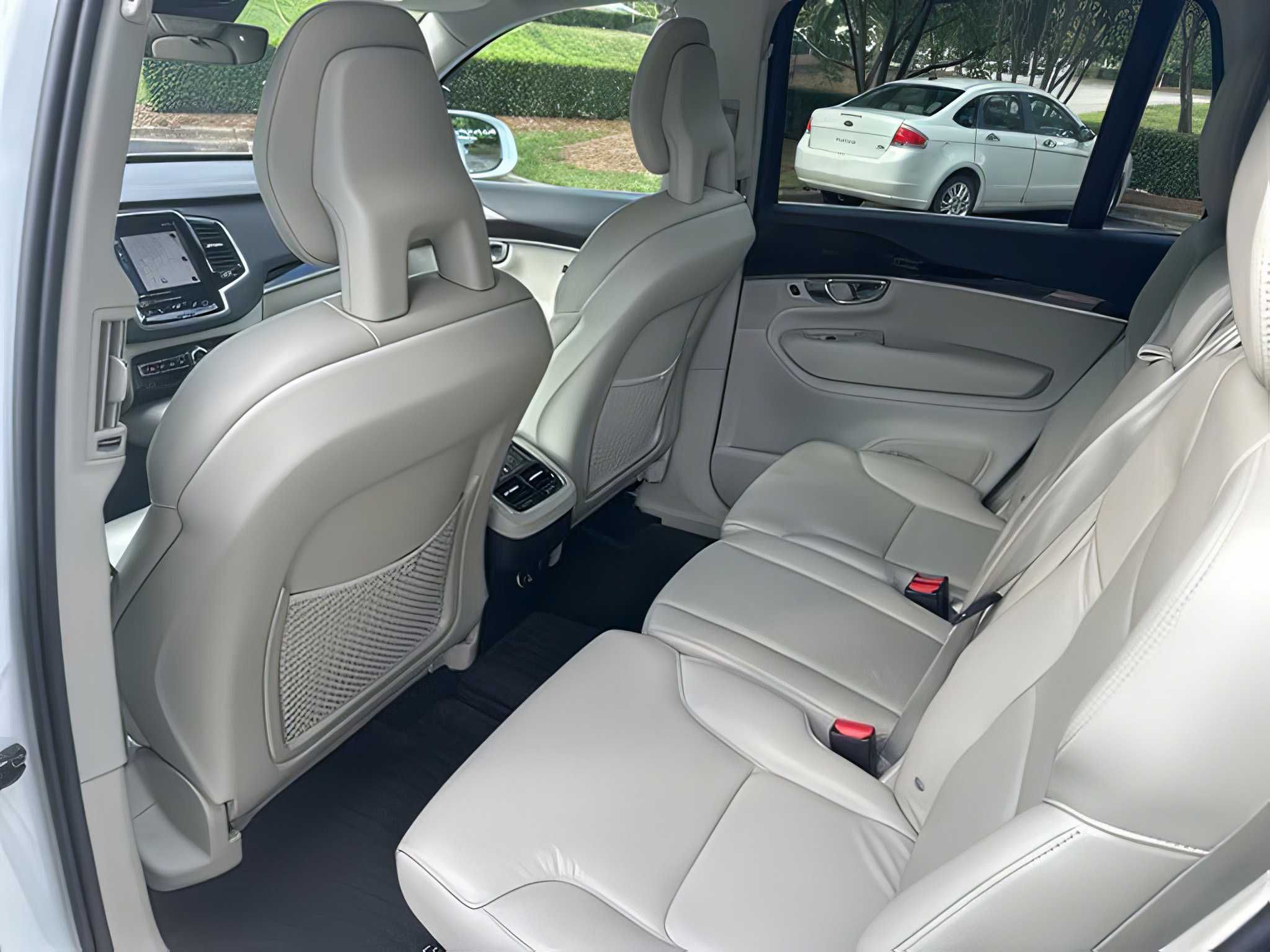 2018 Volvo XC90 T6