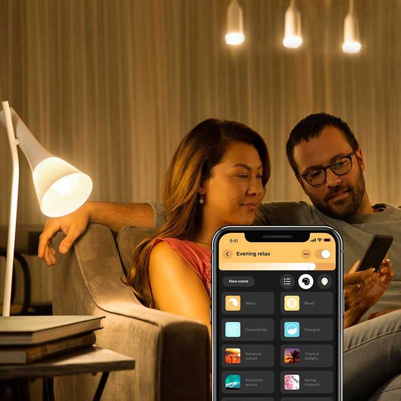 PHILIPS HUE White and Color Ambiance Starter Kit E27