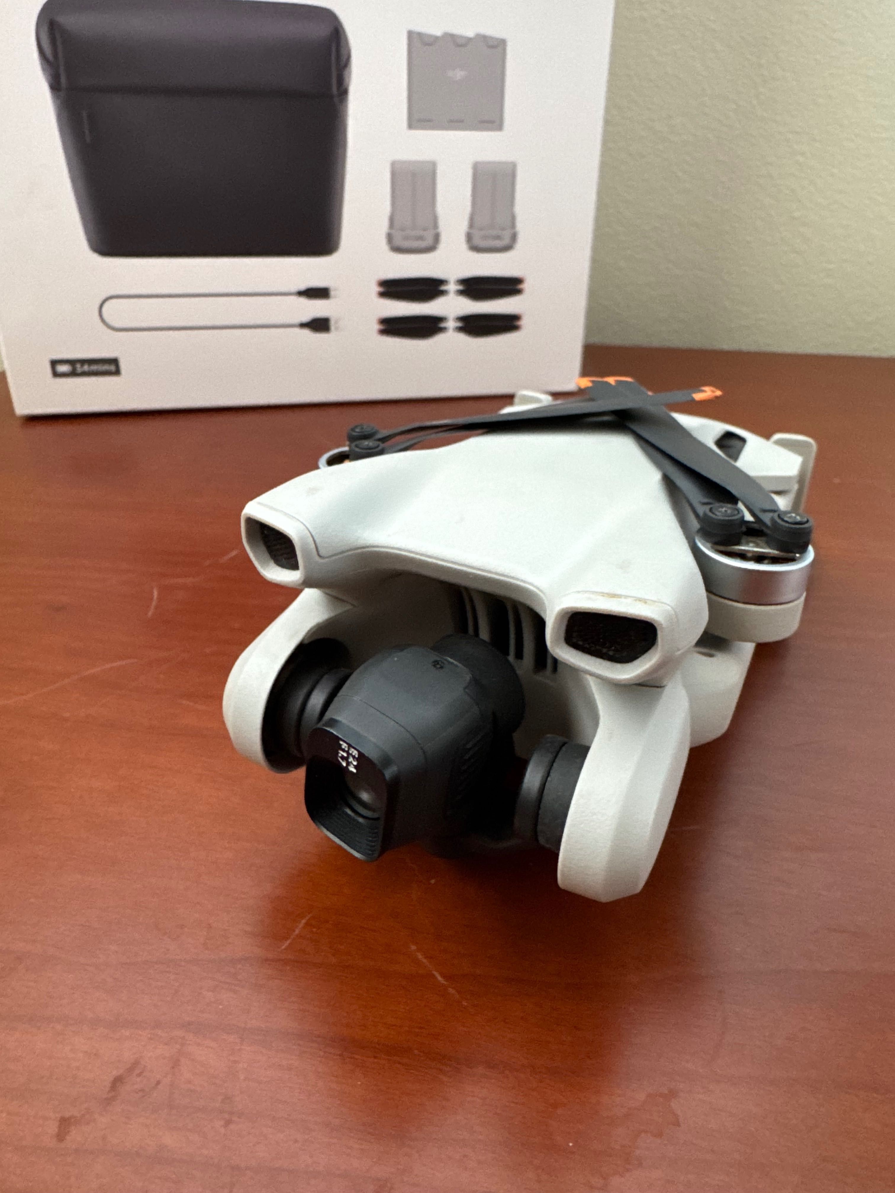 DJI Mini 3 Fly More Combo