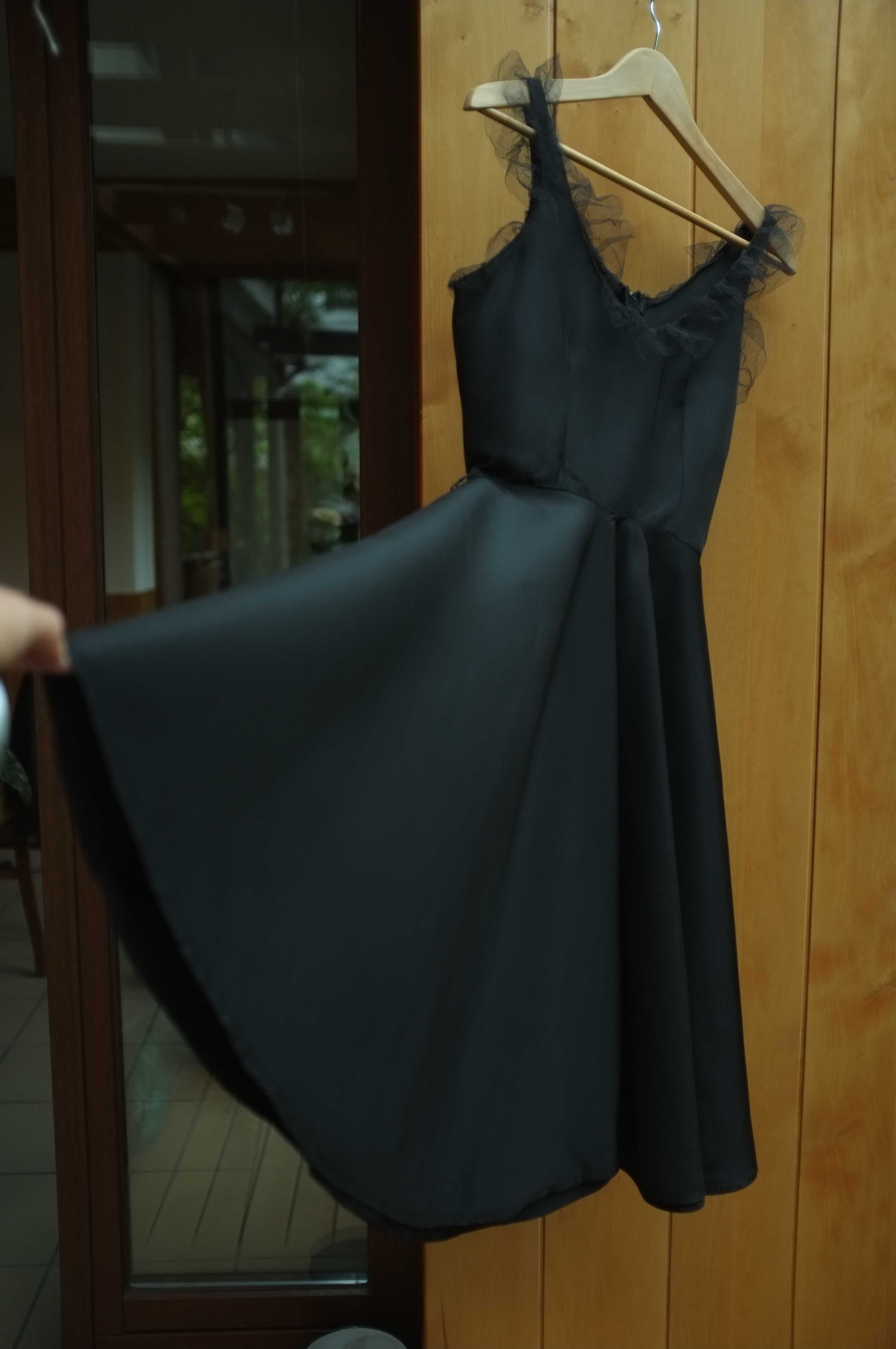ekskluzywna sukienka real Vintage czarna tafta tiul gotycka 50s