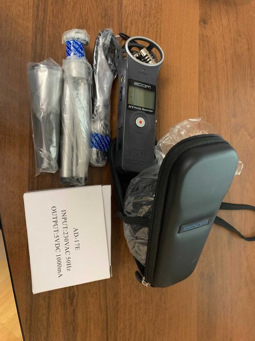 Диктофон Zoom H1n + комплект аксесуарів