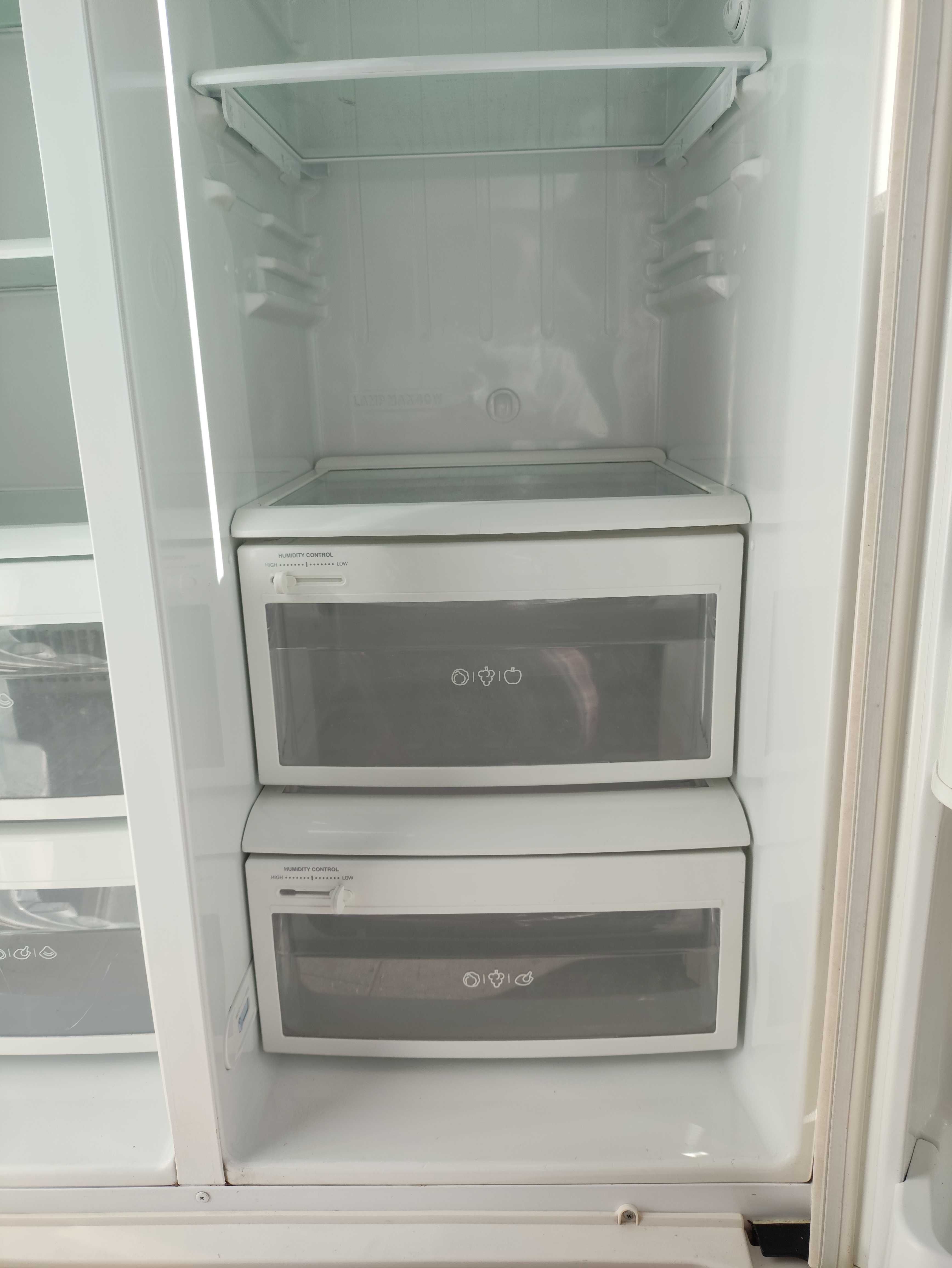 Продам холодильник Side by Side LG GR-B207TVQA