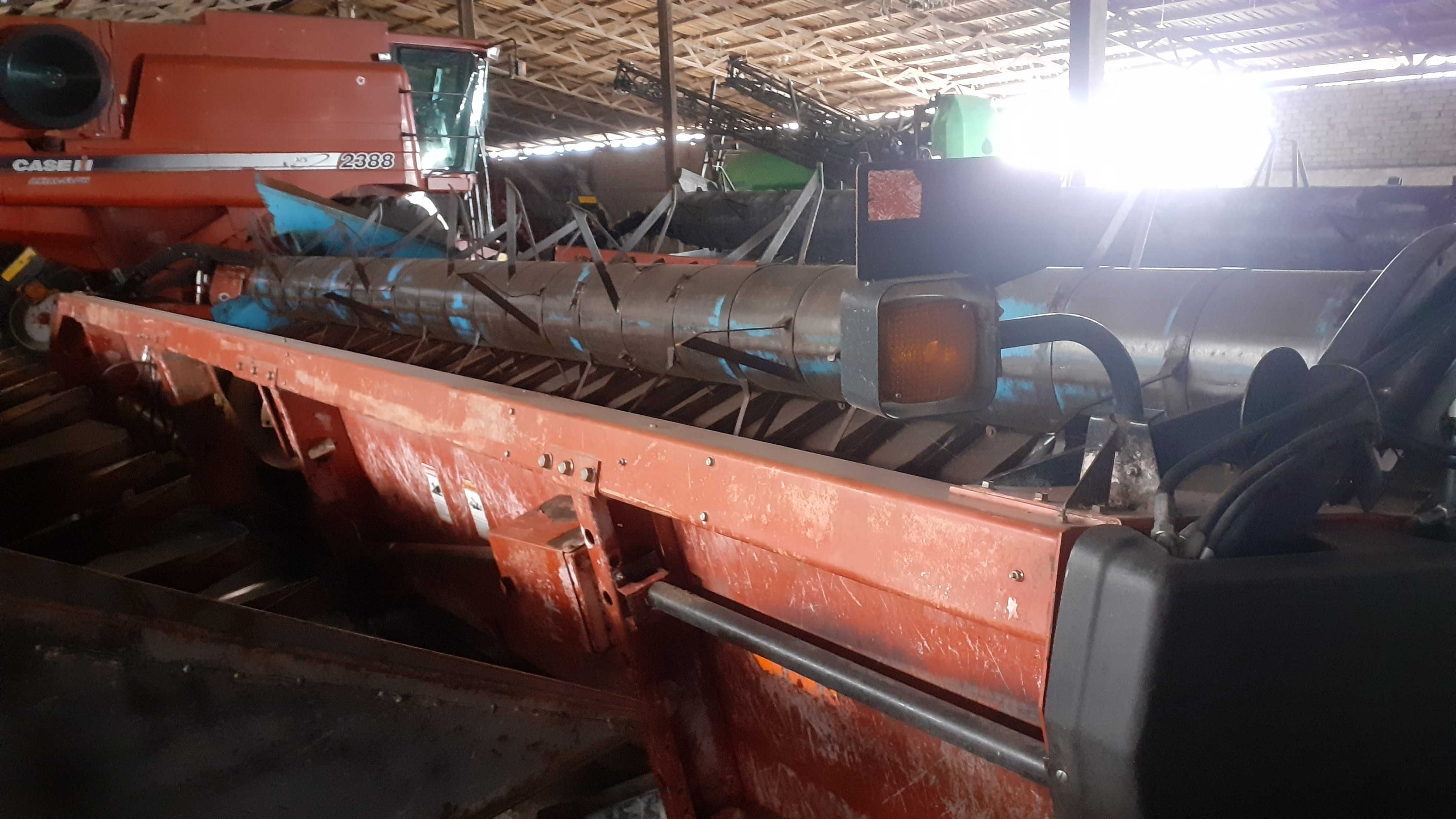 Комбайн Case-2388 з жаткою Case-1010 7,6м, приставкою та візком
