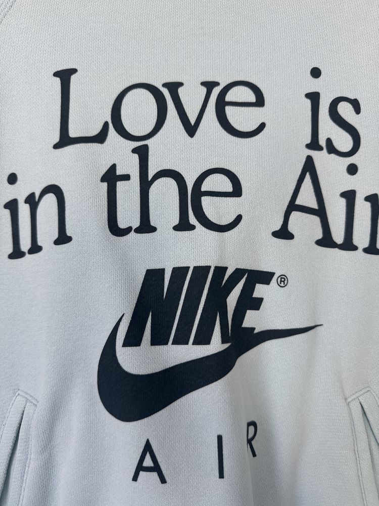 Свитшот Nike оригинал размер xs-s состояние новой