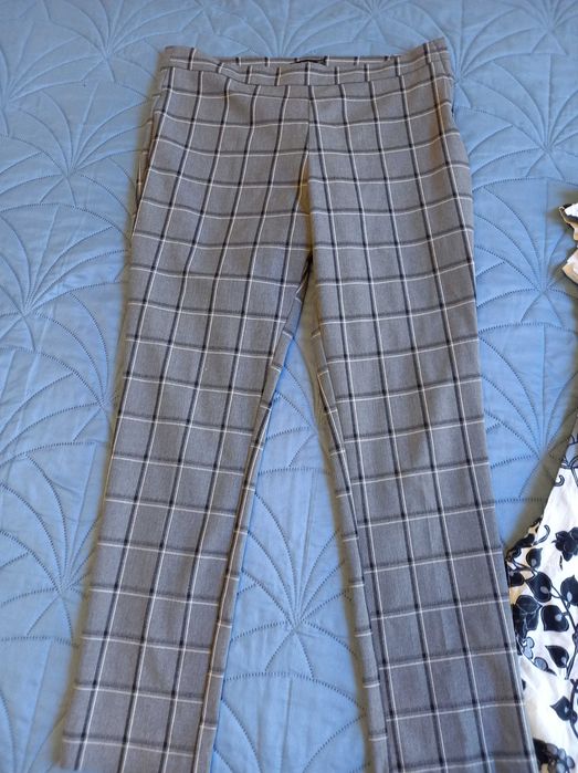 Spodnie eleganckie Stradivarius 44, bluzka Grennpoint 44/46 i gratis